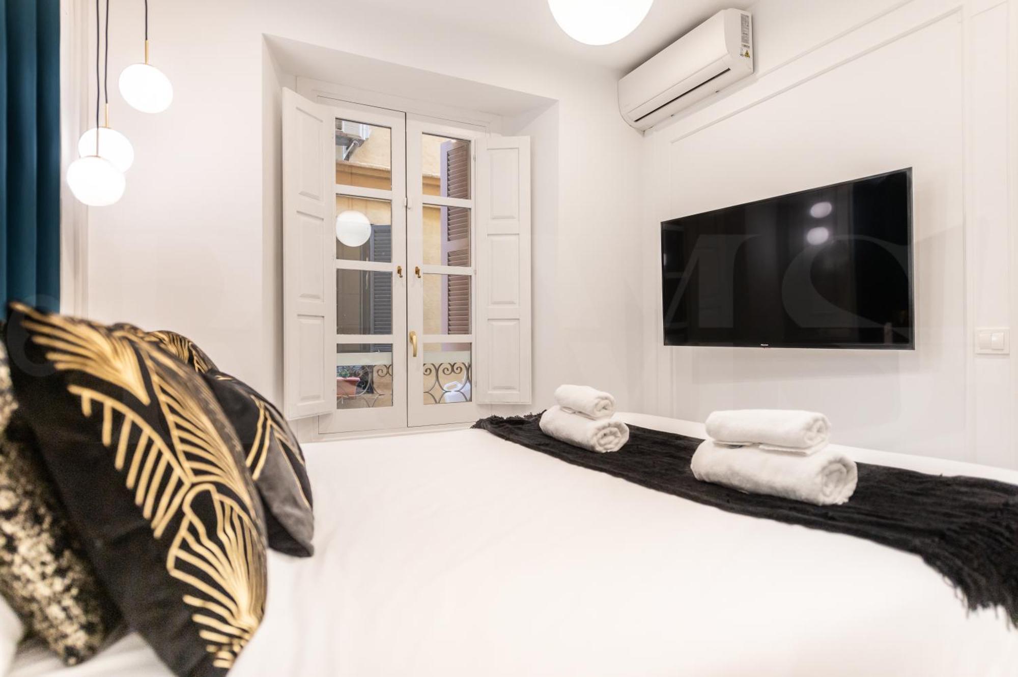 Glamorous Flat In The Heart Of Malaga By Rems Zewnętrze zdjęcie